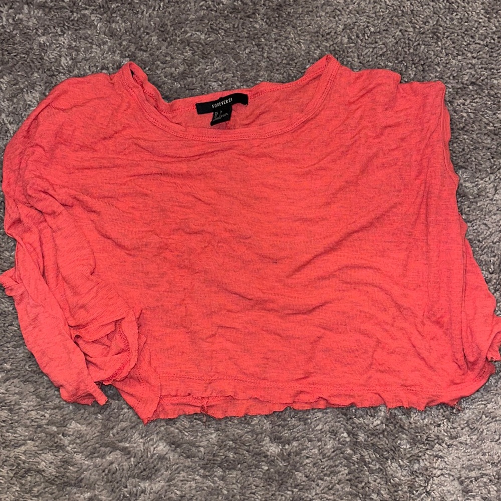 Cropped tee